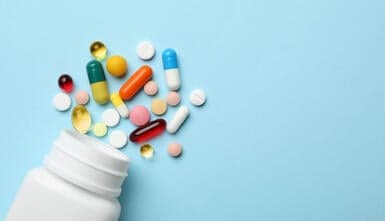 Medikamente nach Spanien mitnehmen: Regeln und Beschränkungen