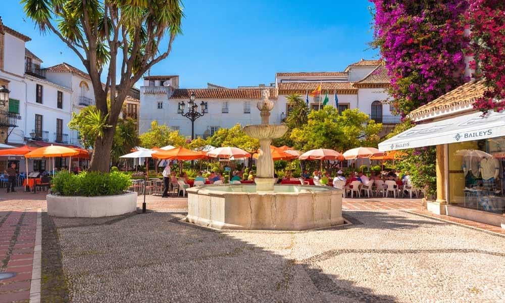 Plaza de los Naranjos in der Altstadt von Marbella