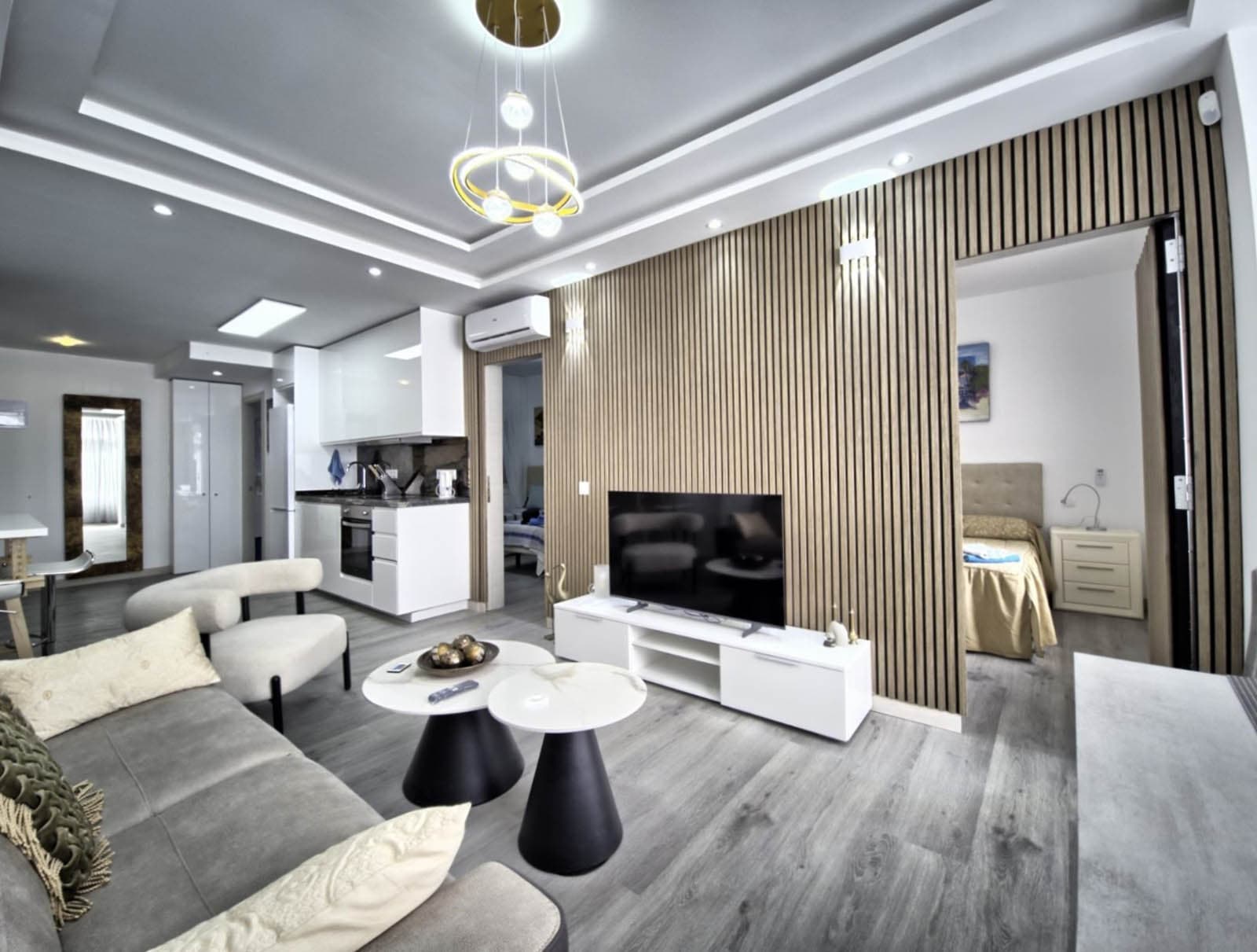 Apartment in Marbella – cover image