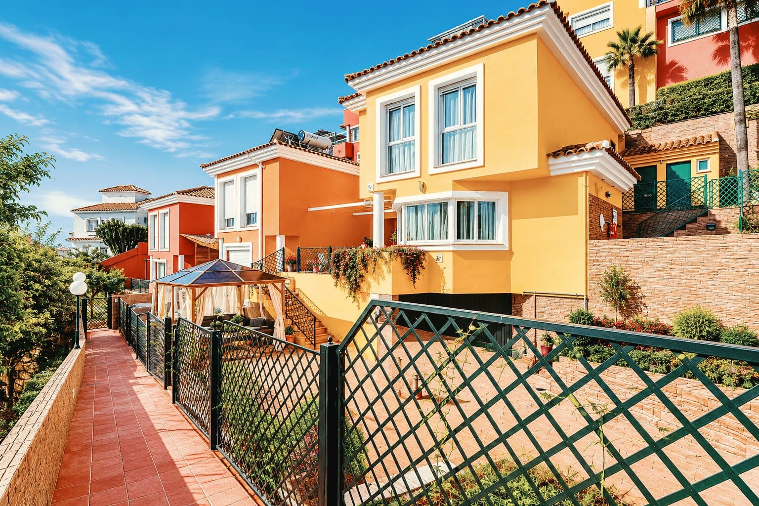 Stadthaus in Benalmadena – Titelbild