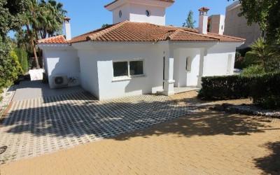 Right Casa Estate Agents Are Selling 829608 - Villa For sale in El Higueron, Benalmádena, Málaga, Spain