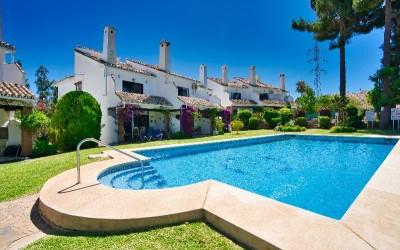 Right Casa Estate Agents Are Selling 831496 - Semi-Detached For sale in Calahonda, Mijas, Málaga, Spain