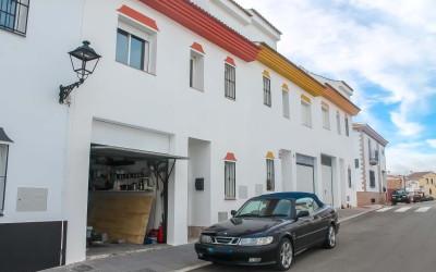 Right Casa Estate Agents Are Selling Fantastic 3 bedroom Townhouse for sale in Villanueva de la Concepción