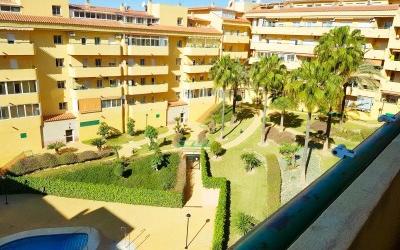 Right Casa Estate Agents Are Selling Stunning 2 Bedroom Apartment On The 4th Floor In Fuengirola, Spain