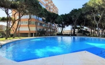 Right Casa Estate Agents Are Selling 
Fantastic studio flat in Mijas Costa close to the beach with stunning sea views 