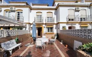 Right Casa Estate Agents Are Selling Townhouse with 3 bedrooms and Sunny Terrace in Estepona.