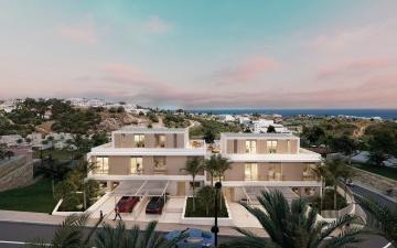 Right Casa Estate Agents Are Selling Townhouse for sale in Estepona
