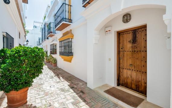 Right Casa Estate Agents Are Selling 896052 - Townhouse For sale in Aloha Pueblo, Marbella, Málaga, Spain