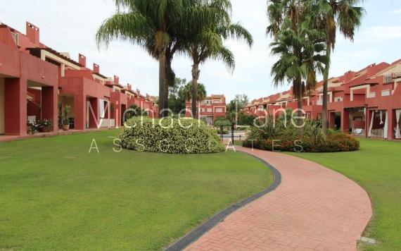 Right Casa Estate Agents Are Selling 834600 - Adosado en venta en Sotogrande, San Roque, Cádiz, España