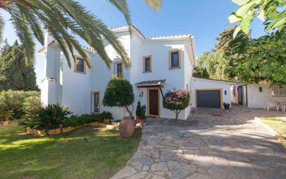 Right Casa Estate Agents Are Selling 779063 - Villa For rent in Guadalmina Alta, Marbella, Málaga, Spain
