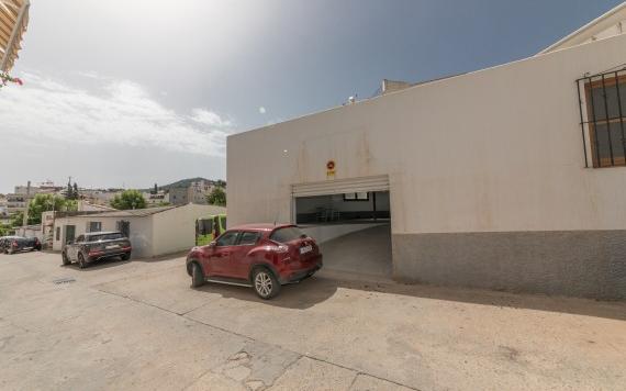 Right Casa Estate Agents Are Selling 831799 - Local Comercial en venta en Monda, Málaga, España