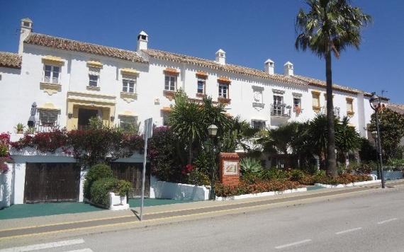 Right Casa Estate Agents Are Selling 682202 - Townhouse en alquiler en Marbellita, Marbella, Málaga, España