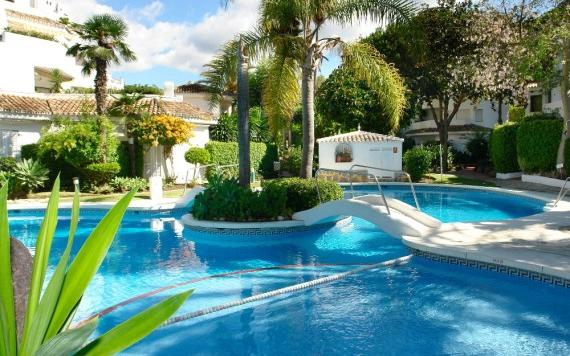 Right Casa Estate Agents Are Selling 767714 - Garden Apartment For rent in Elviria Playa, Marbella, Málaga, Spain