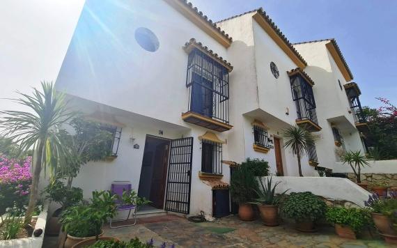 Right Casa Estate Agents Are Selling 831183 - Townhouse For sale in Sitio de Calahonda, Mijas, Málaga, Spain