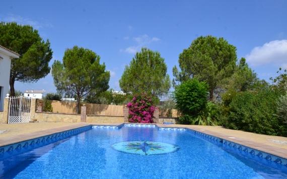 Right Casa Estate Agents Are Selling 831343 - Villa For sale in Alhaurín el Grande, Málaga, Spain