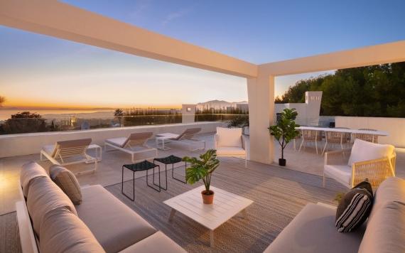Right Casa Estate Agents Are Selling 850477 - Duplex Penthouse For sale in Sierra Blanca, Marbella, Málaga, Spain