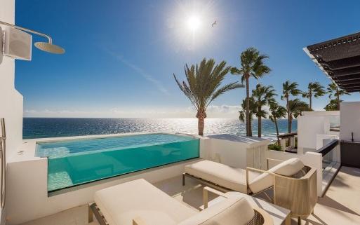 Right Casa Estate Agents Are Selling 905364 - Ático en venta en Golden Mile, Marbella, Málaga, España