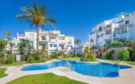 Right Casa Estate Agents Are Selling 832527 - Duplex Penthouse For sale in Alhaurín Golf, Alhaurín el Grande, Málaga, Spain