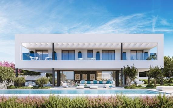 Right Casa Estate Agents Are Selling 848164 - Villa independiente en venta en Las Chapas Playa, Marbella, Málaga, España