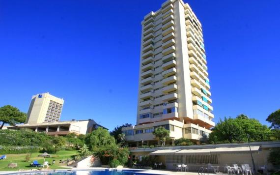Right Casa Estate Agents Are Selling 875739 - Estudio en venta en Elviria Playa, Marbella, Málaga, España