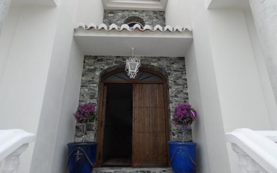 Right Casa Estate Agents Are Selling 780568 - Villa en venta en Alhaurín de la Torre, Málaga, España