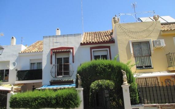 Right Casa Estate Agents Are Selling 868891 - Townhouse For sale in Los Boliches, Fuengirola, Málaga, Spain