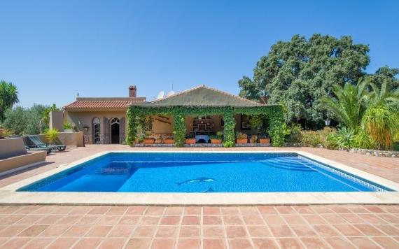 Right Casa Estate Agents Are Selling 801639 - Villa For sale in Alhaurín el Grande, Málaga, Spain