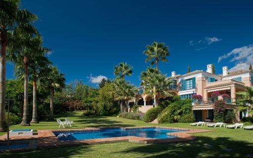 Right Casa Estate Agents Are Selling 834846 - Villa en venta en Benahavís, Málaga, España