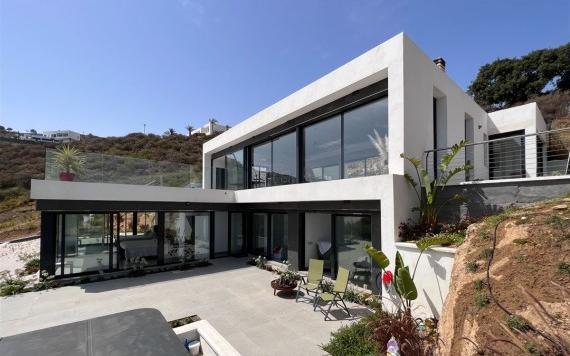 Right Casa Estate Agents Are Selling 830986 - Villa en venta en La Cala Golf, Mijas, Málaga, España