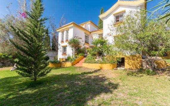 Right Casa Estate Agents Are Selling 793404 - Villa For sale in Torremolinos, Málaga, Spain