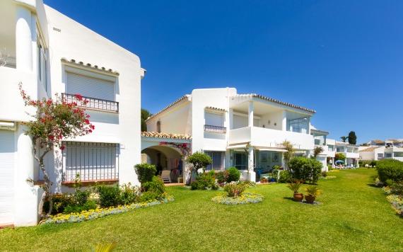 Right Casa Estate Agents Are Selling 827251 - Garden Apartment For sale in Miraflores, Mijas, Málaga, Spain