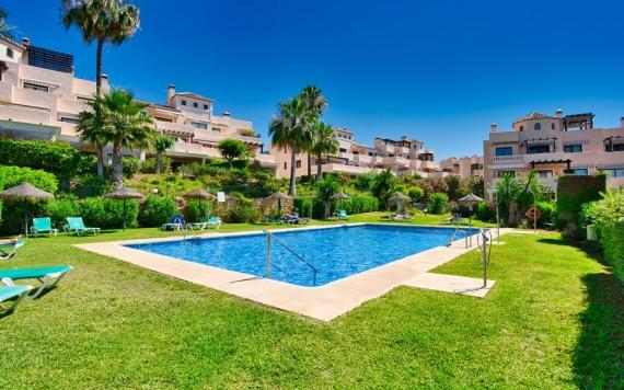 Right Casa Estate Agents Are Selling 881639 - Apartamento en venta en Elviria, Marbella, Málaga, España