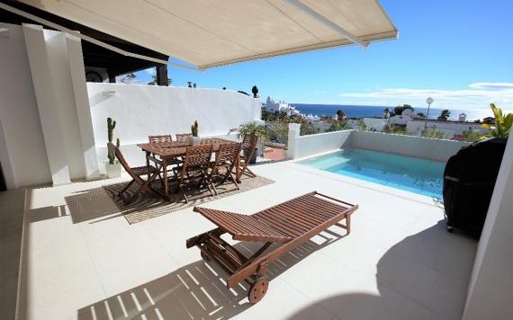 Right Casa Estate Agents Are Selling 851215 - Adosado en venta en Beverly Hills, Estepona, Málaga, España