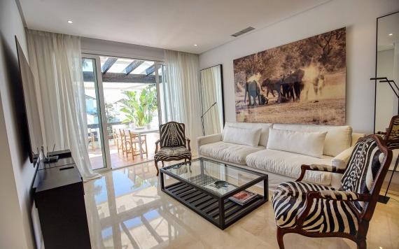 Right Casa Estate Agents Are Selling 903029 - Atico - Penthouse For sale in Estepona, Málaga, Spain