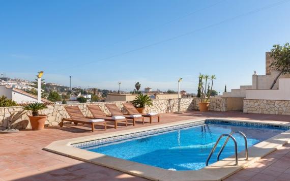 Right Casa Estate Agents Are Selling 887925 - Villa en venta en Arroyo de la Miel, Benalmádena, Málaga, España