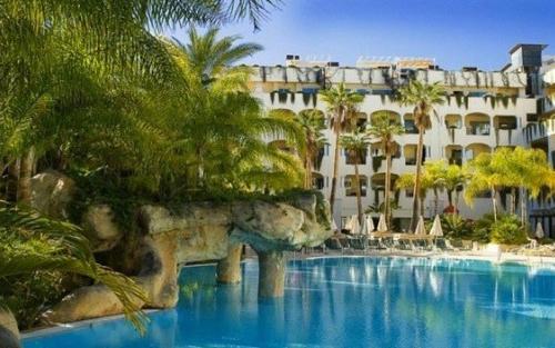 Right Casa Estate Agents Are Selling 697954 - Atico - Penthouse en alquiler en Marbella, Málaga, España