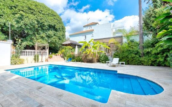 Right Casa Estate Agents Are Selling 776443 - Villa For rent in Nueva Andalucía, Marbella, Málaga, Spain