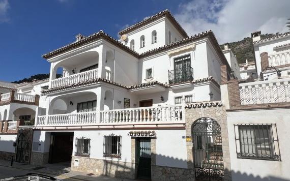 Right Casa Estate Agents Are Selling 853020 - Villa For rent in Mijas Pueblo, Mijas, Málaga, Spain