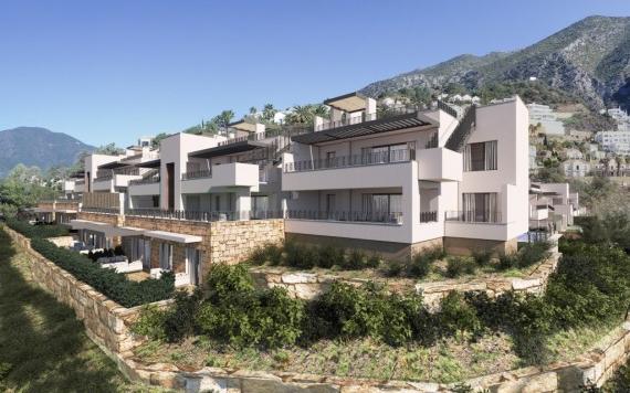 Right Casa Estate Agents Are Selling 830816 - Apartment For sale in Istán, Málaga, Spain