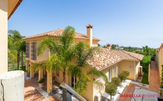 Right Casa Estate Agents Are Selling 857392 - Detached Villa For sale in Calahonda, Mijas, Málaga, Spain