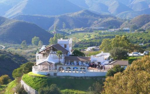 Right Casa Estate Agents Are Selling Wonderful south facing finca with breathtaking views in Mijas Costa