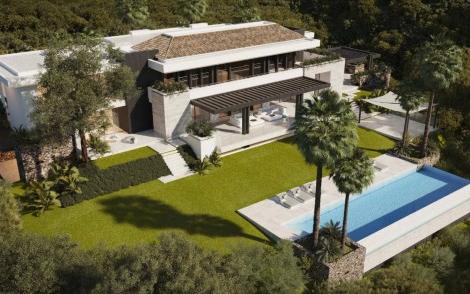Right Casa Estate Agents Are Selling Opulenta villa con vistas al mar en La Zagaleta