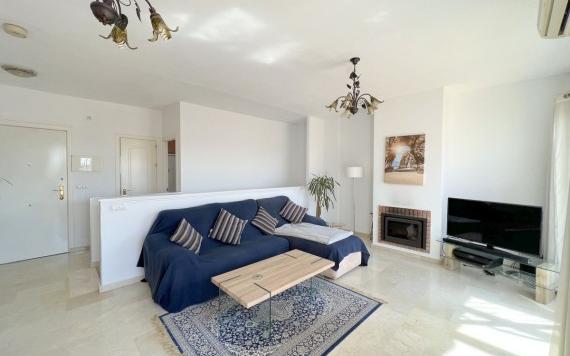 Right Casa Estate Agents Are Selling Charming apartment with great views in Manilva