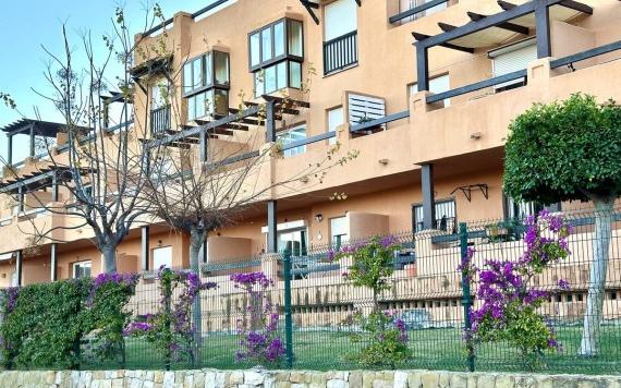 Right Casa Estate Agents Are Selling Precioso apartamento de dos dormitorios en Casares Playa