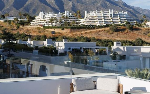 Right Casa Estate Agents Are Selling Exquisit lateral residences and penthouses in Golden Mile, Marbella