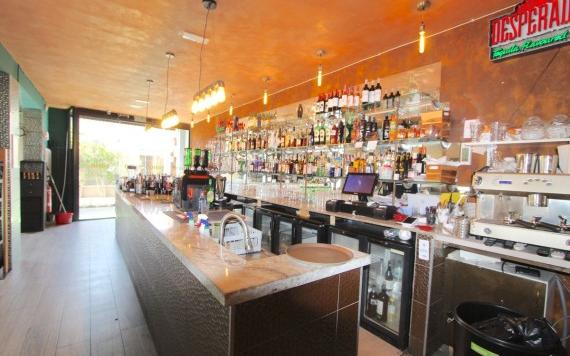 Right Casa Estate Agents Are Selling Fantastic bar and restaurant in Elviria
