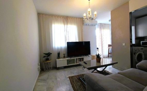 Right Casa Estate Agents Are Selling Encantador apartamento de 2 dormitorios en Torreblanca