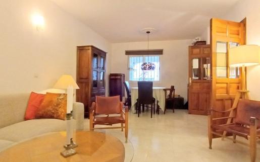 Right Casa Estate Agents Are Selling Beautiful 4 bedroom semi detached house in Torremuelle