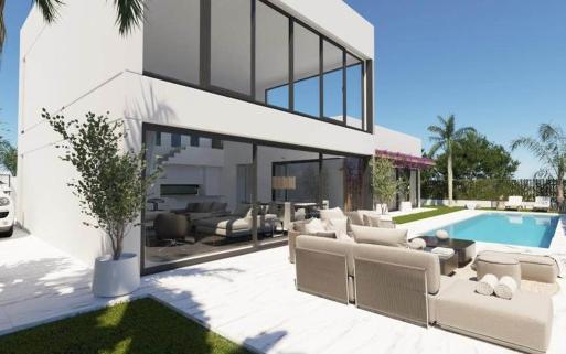 Right Casa Estate Agents Are Selling Increíble villa en construcción en Estepona
