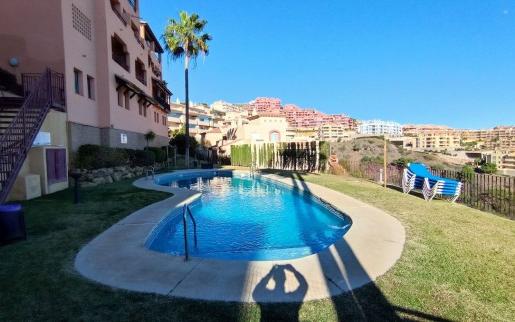 Right Casa Estate Agents Are Selling Beautiful 2 bedroom apartment in Calahonda